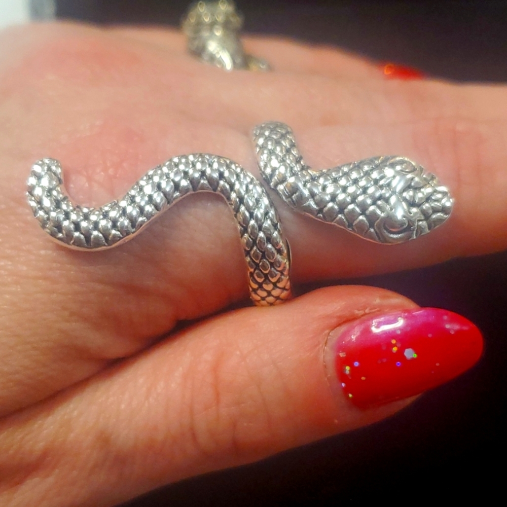 Snake ring - Picture 1 of 6
